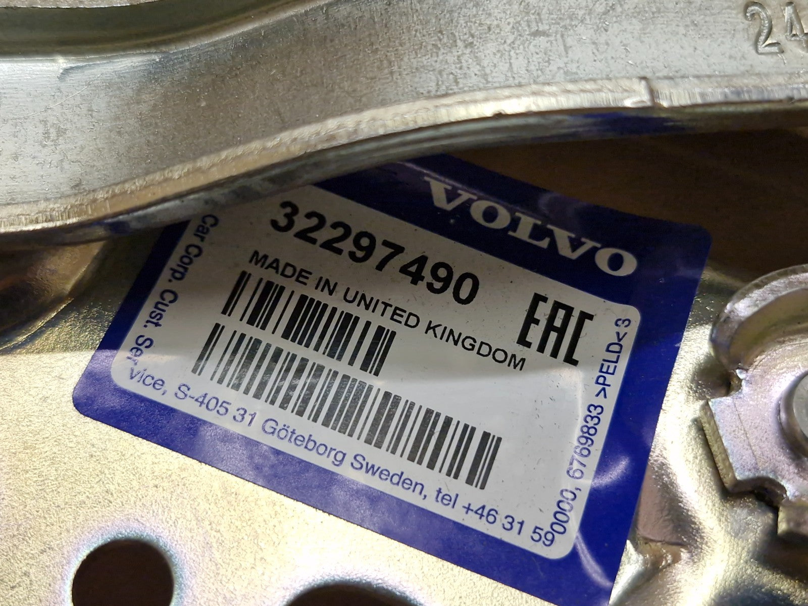 Volvo XC40 Recharge XC40 Front Right Side Bonnet Hinge 19-25 31356753 Genuine