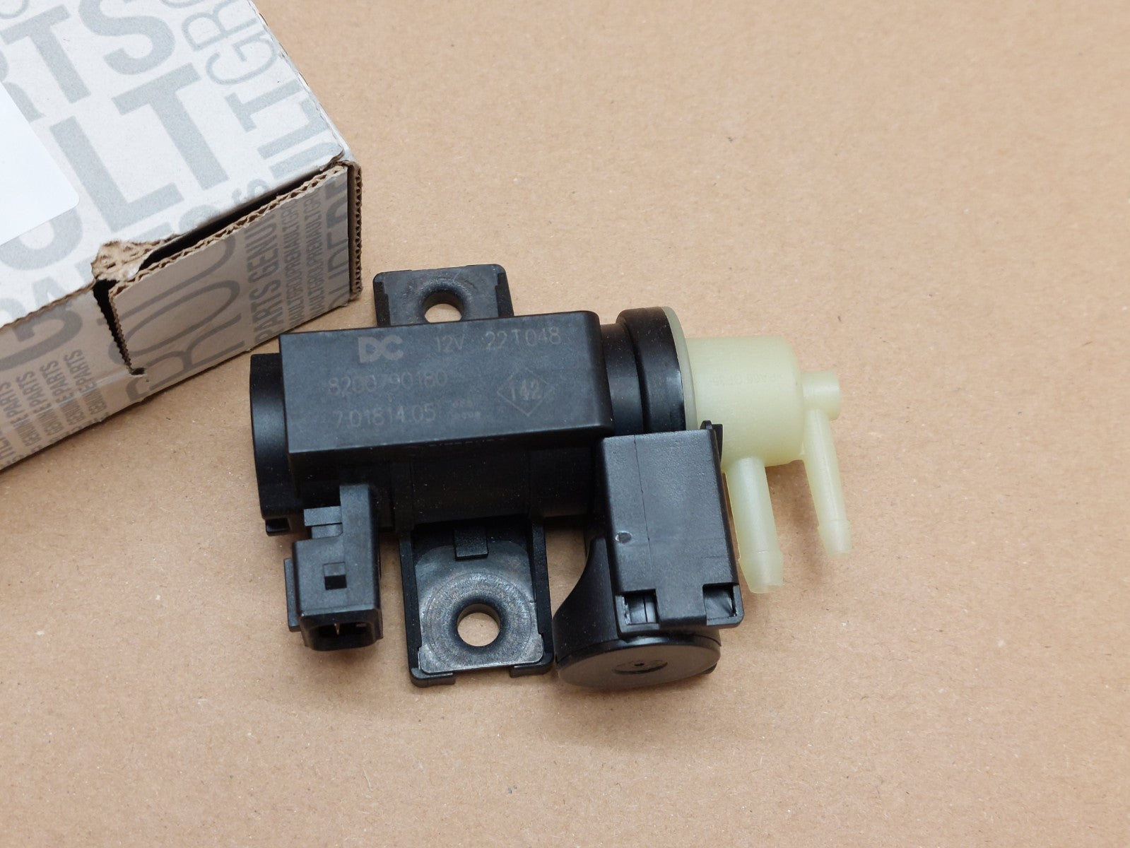 Vauxhall Movano Vivaro X82 Turbo Boost Pressure Control Solenoid 95517930 NEW