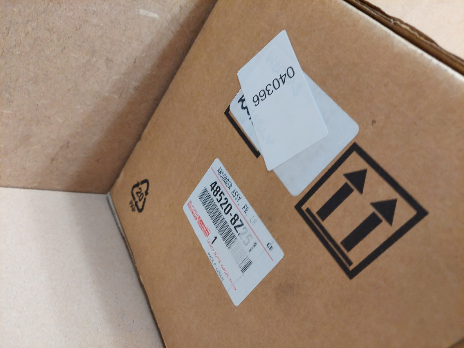 Genuine Toyota Auris Front  Shock Absorber Left  For 2018-on 485208Z251 NEW