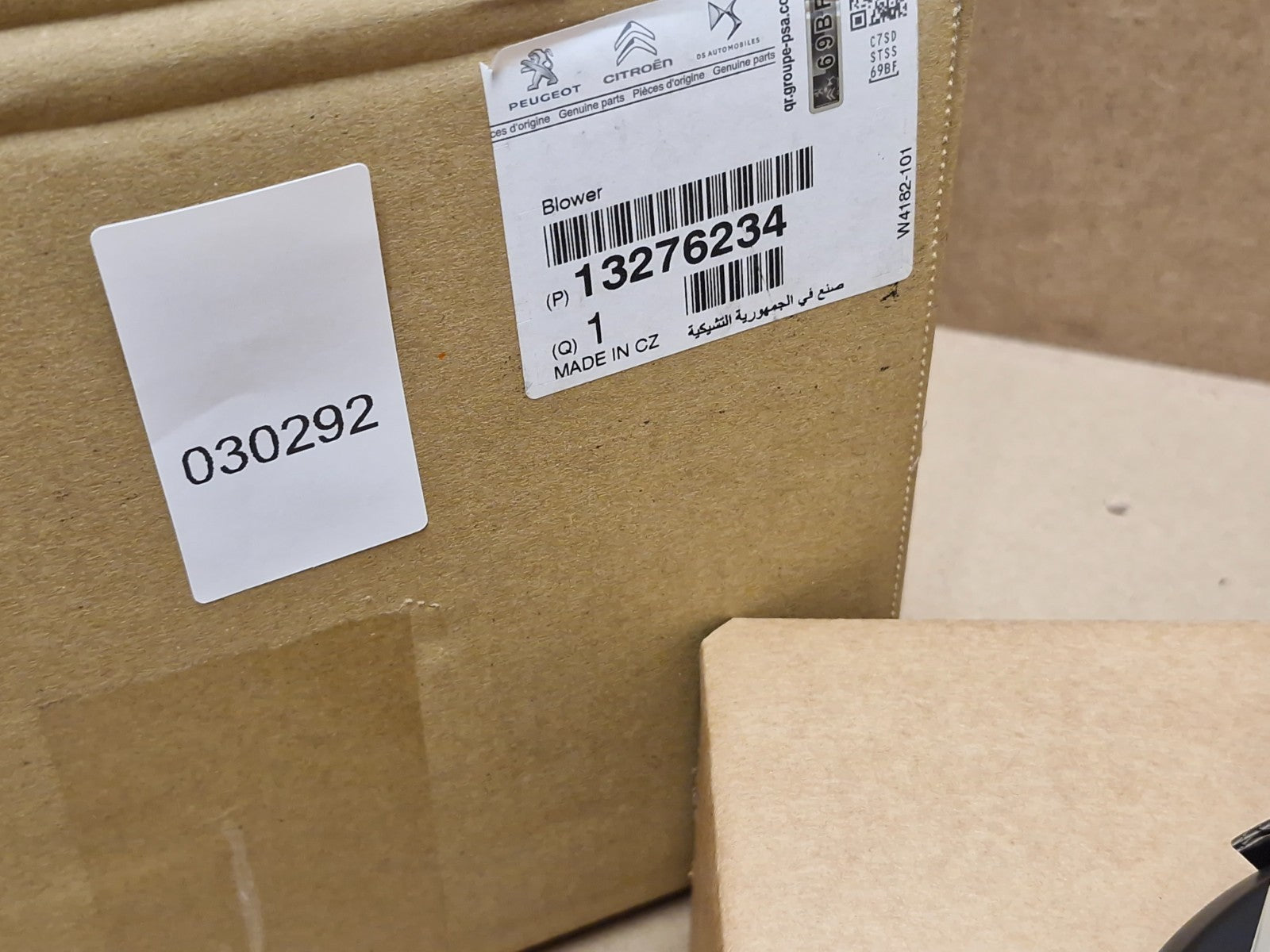 Vauxhall  Astra J Interior Blower Motor 2011-2018 13276234 Zafira B Genuine NEW