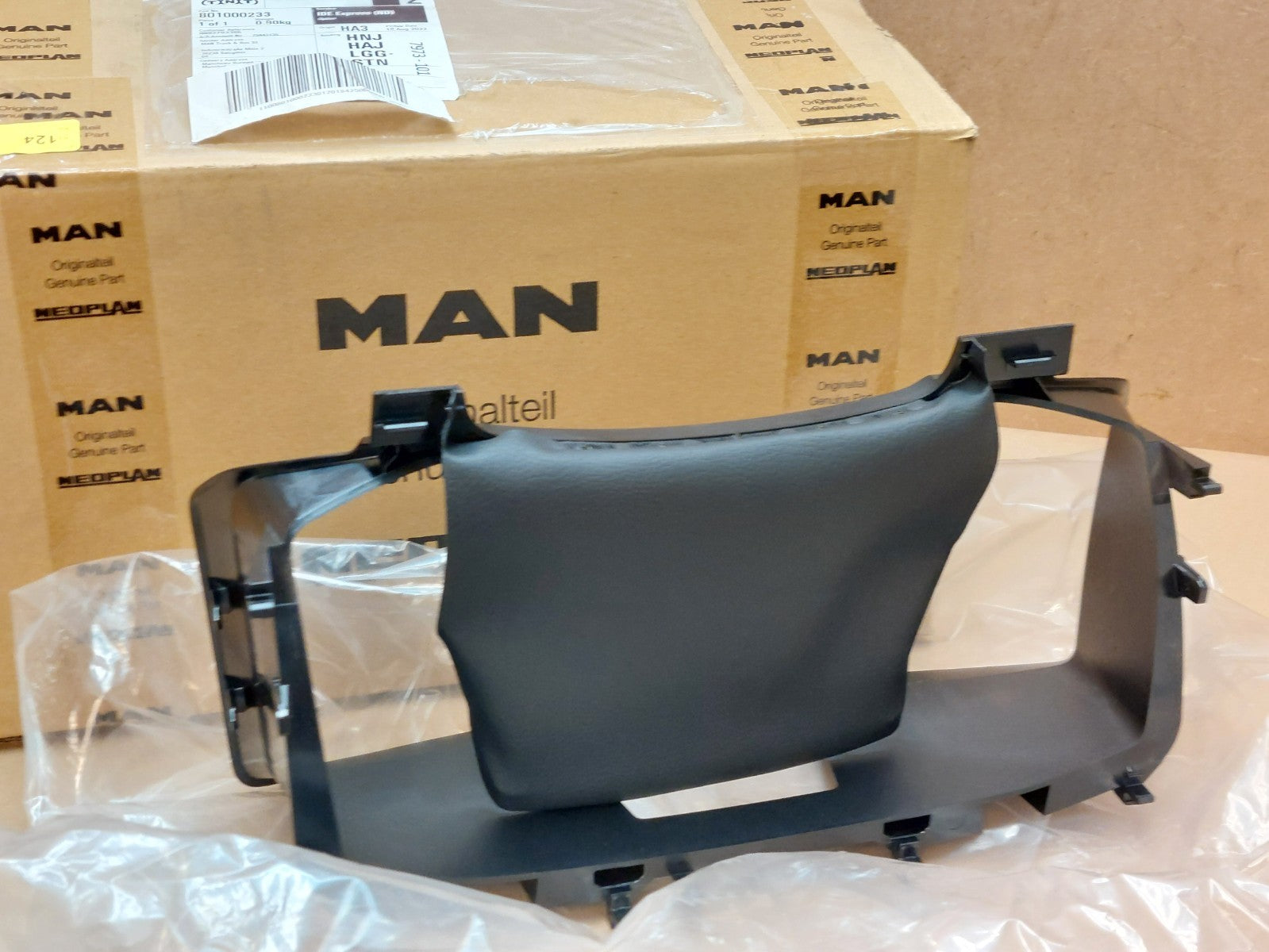 MAN Instrumentation  Trim  65.61701-6034 65617016034 Genuine NEW