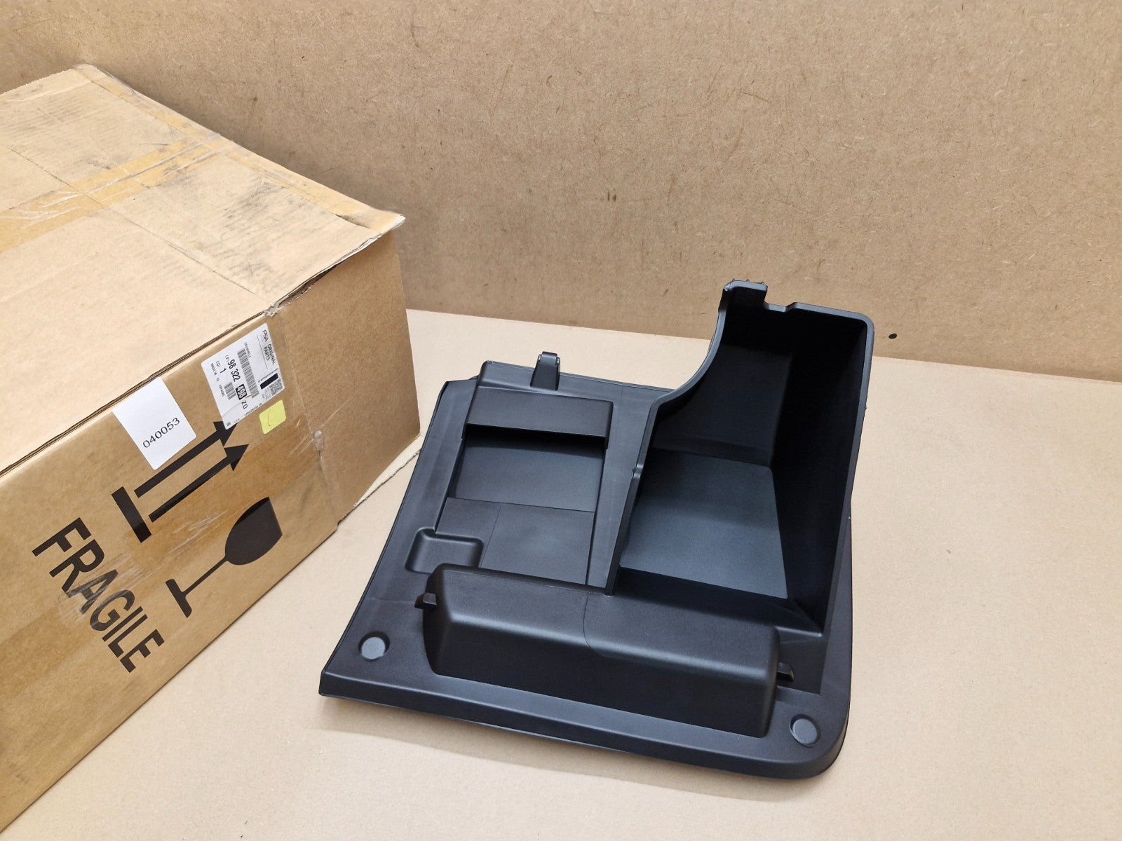 Citroen Peugeot PSA Glove Box Lid 98322498ZD Genuine NEW Vauxhall OEM