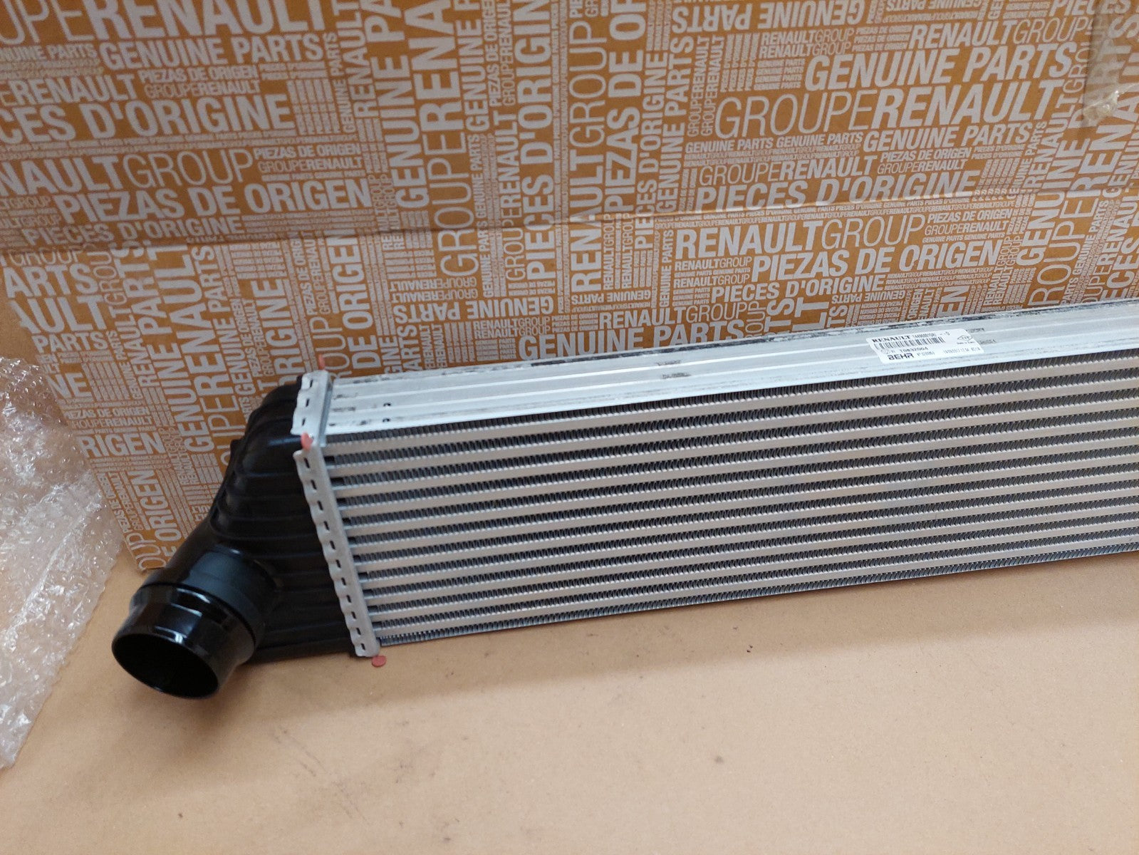 Renault Master MK3 Turbo Intercooler Movano B MK2  2.3 144960015R Genuine NEW