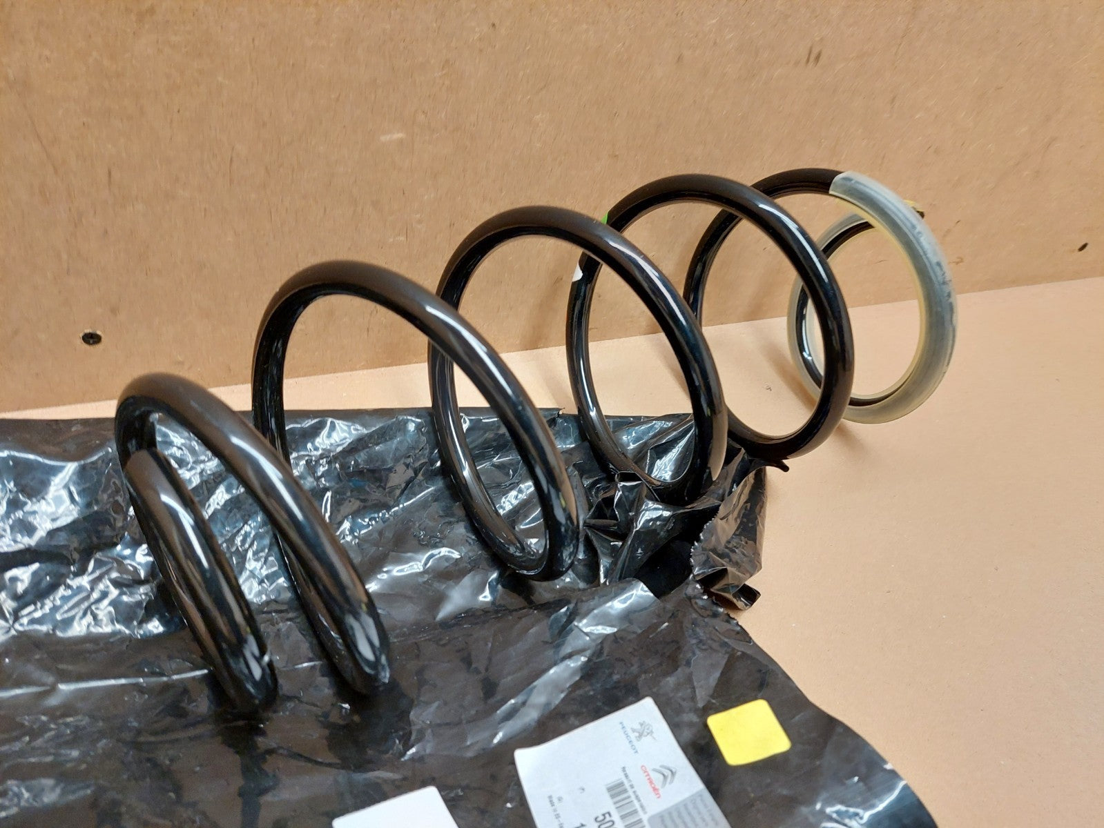 Peugeot 2008 Front Coil Spring 1.6D 2009-2016 5002TH Genuine NEW 5008