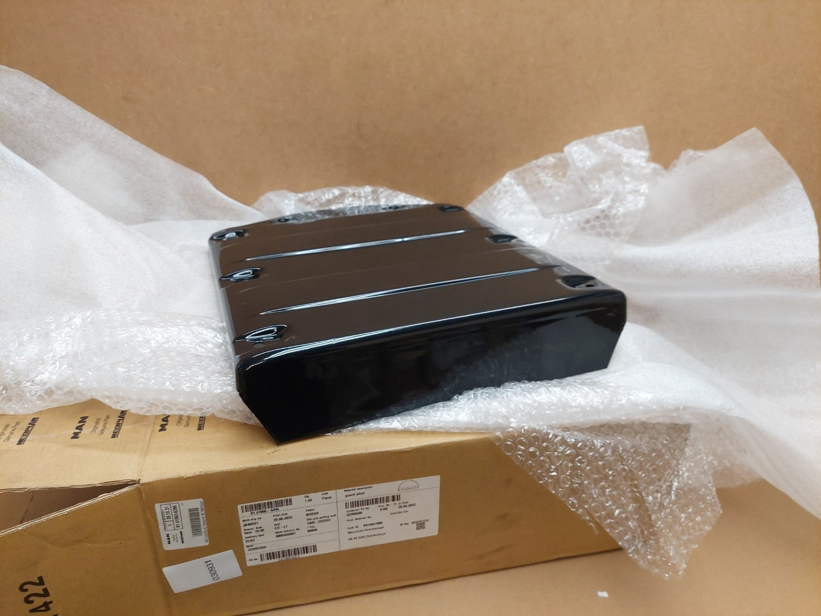 MAN Electronics Battery Battery holder 81.41860-5395 81418605395 Genuine NEW