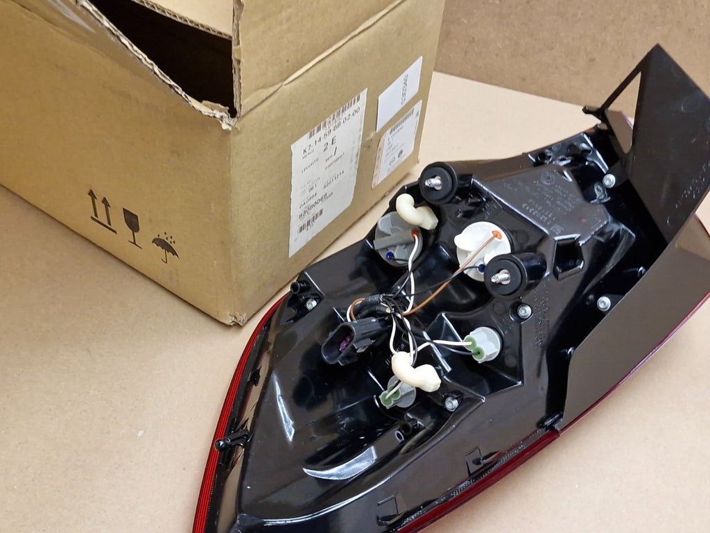 Vauxhall Astra J Rear Left Passenger Taillight 2009-2018 13314052 Genuine NEW