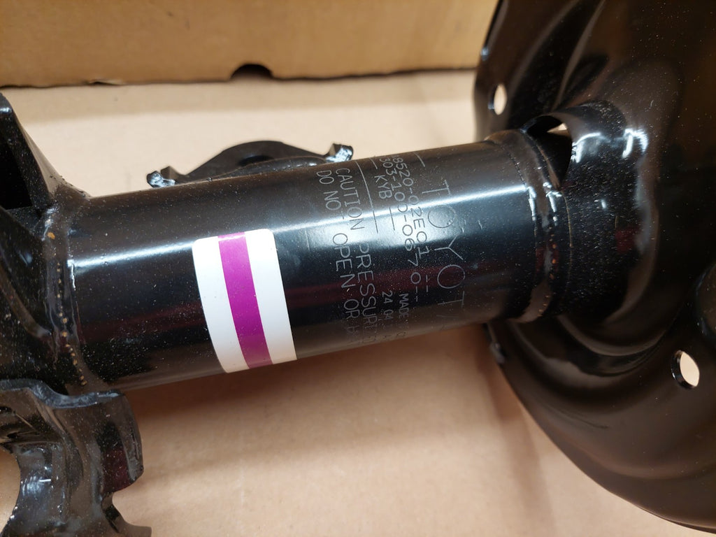 Genuine Toyota Auris Front  Shock Absorber Left  For 2018-on 485208Z251 NEW