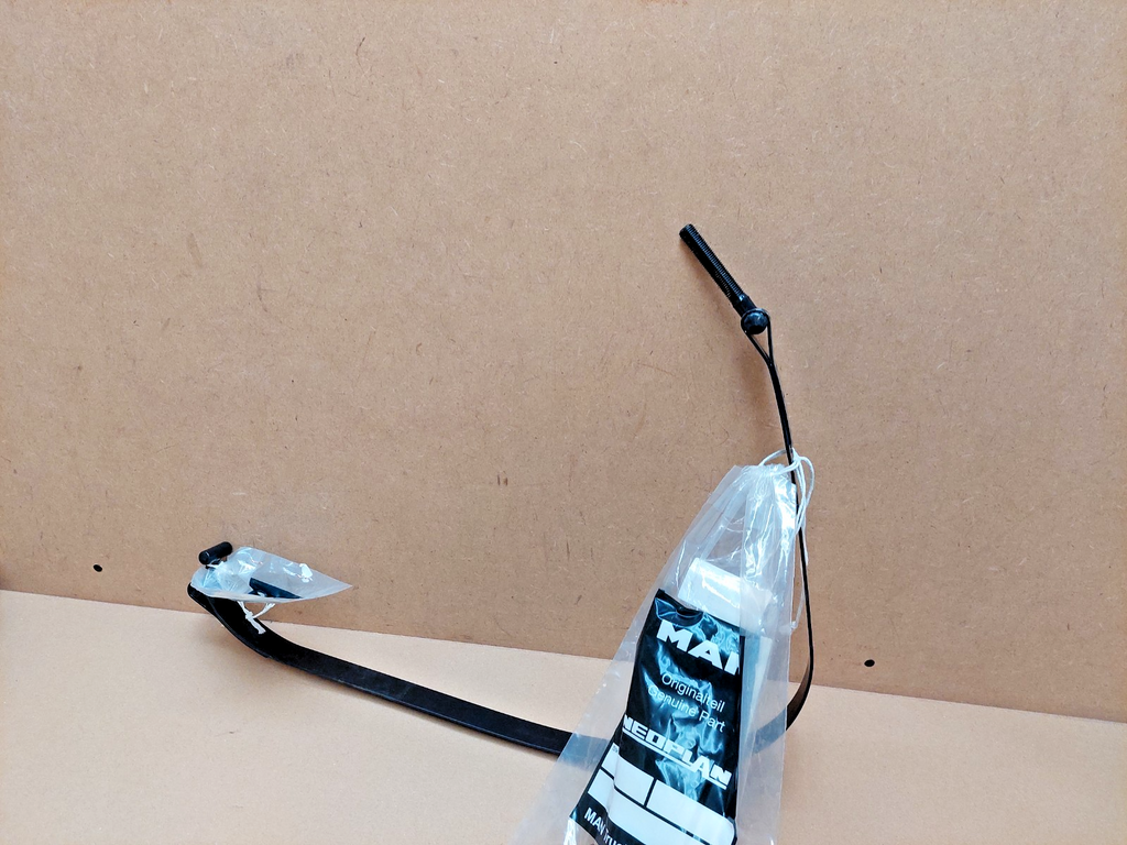 MAN Fastening Strap Pair 81.97460-5360 81974605360 Genuine NEW