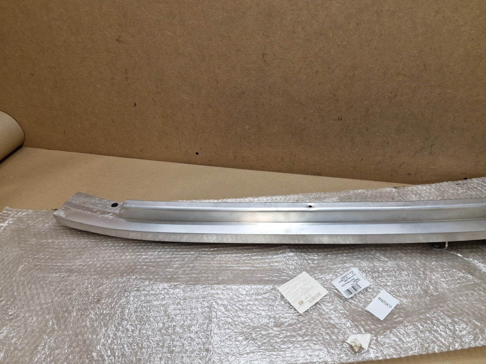 AUDI Q7 4L Front Reinforcement Crash Bar 4L0807113A Genuine NEW Silver