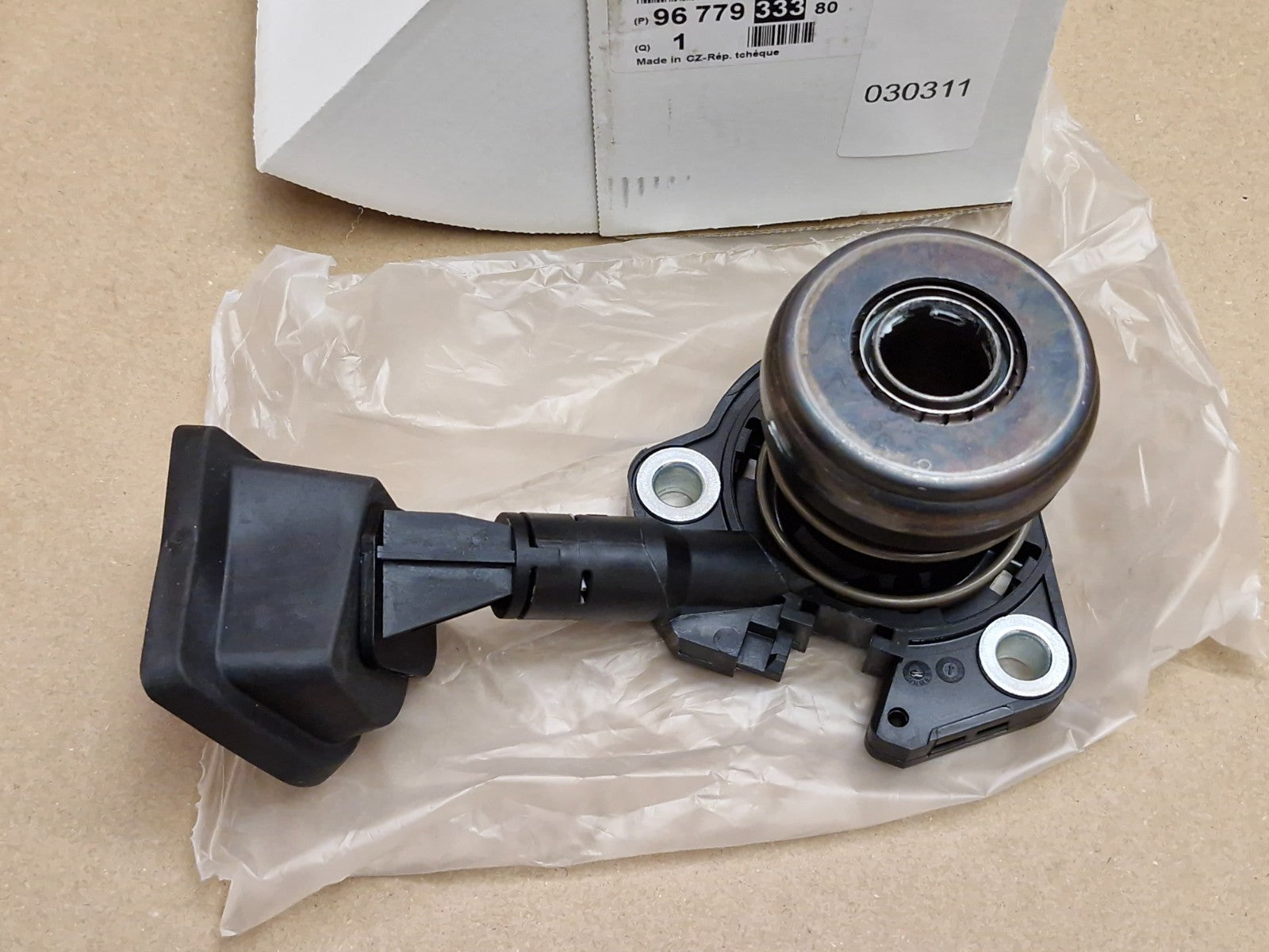 Peugeot 3008 2008 Mk2  Slave Cylinder Clutch 1.2 2016-on 9677933380 Genuine