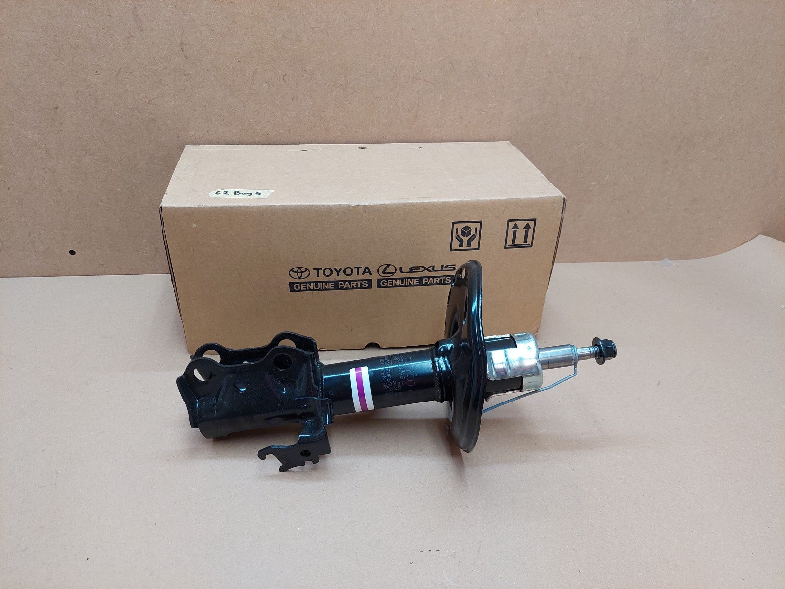 Genuine Toyota Auris Front  Shock Absorber Left  For 2018-on 485208Z251 NEW