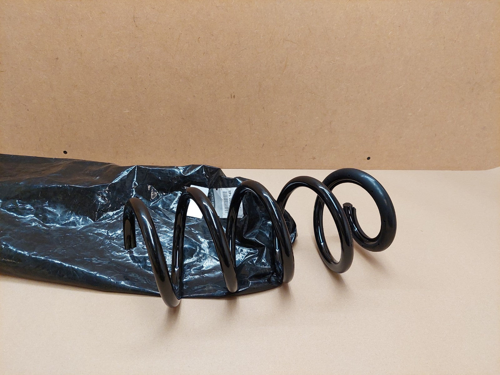 Renault Trafic Mk3 Front Coil Spring 1.6 dCi 2015-on 540101014R Genuine NEW OEM