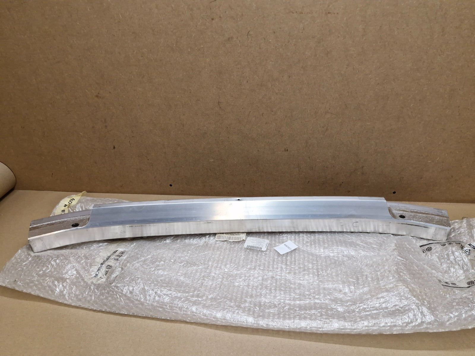 Audi Q7 4L Bumper Carrier Front Bumper Crash Impact Bar 4L0807113A Genuine NEW