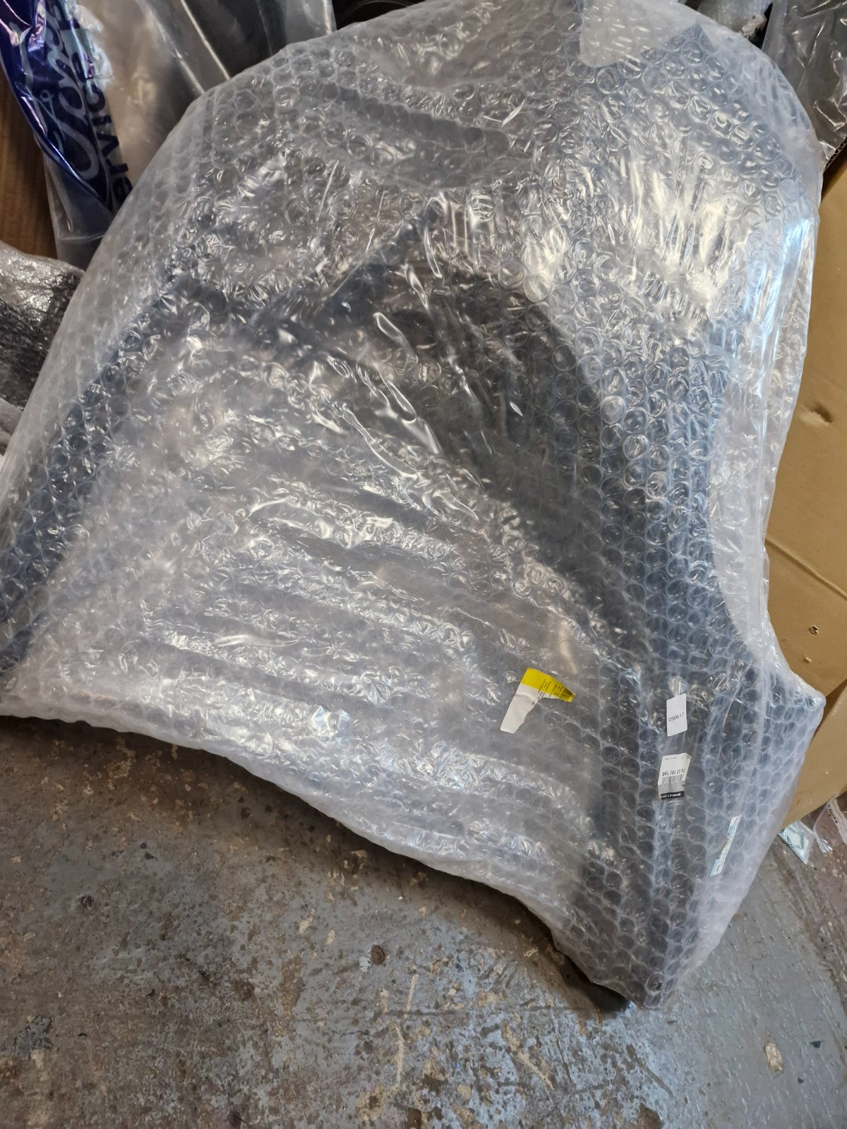 Renault Clio Mk5 Left Rear Quarter Panel  2019-on 760310576R Genuine NEW