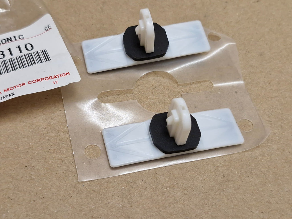 Lexus CT ES GS IS RC  Front Parking Sensor Retainer X4 Set 8934833110 Genuine