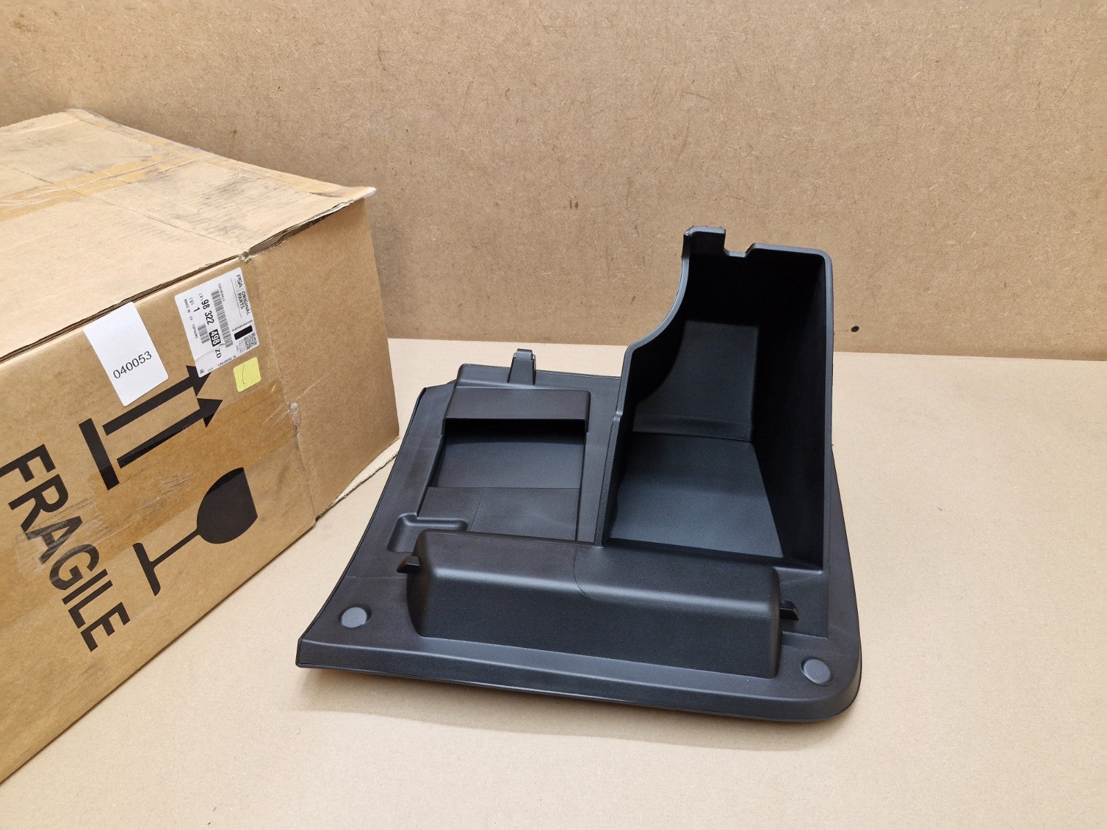 Citroen Peugeot PSA Glove Box Lid 98322498ZD Genuine NEW Vauxhall OEM