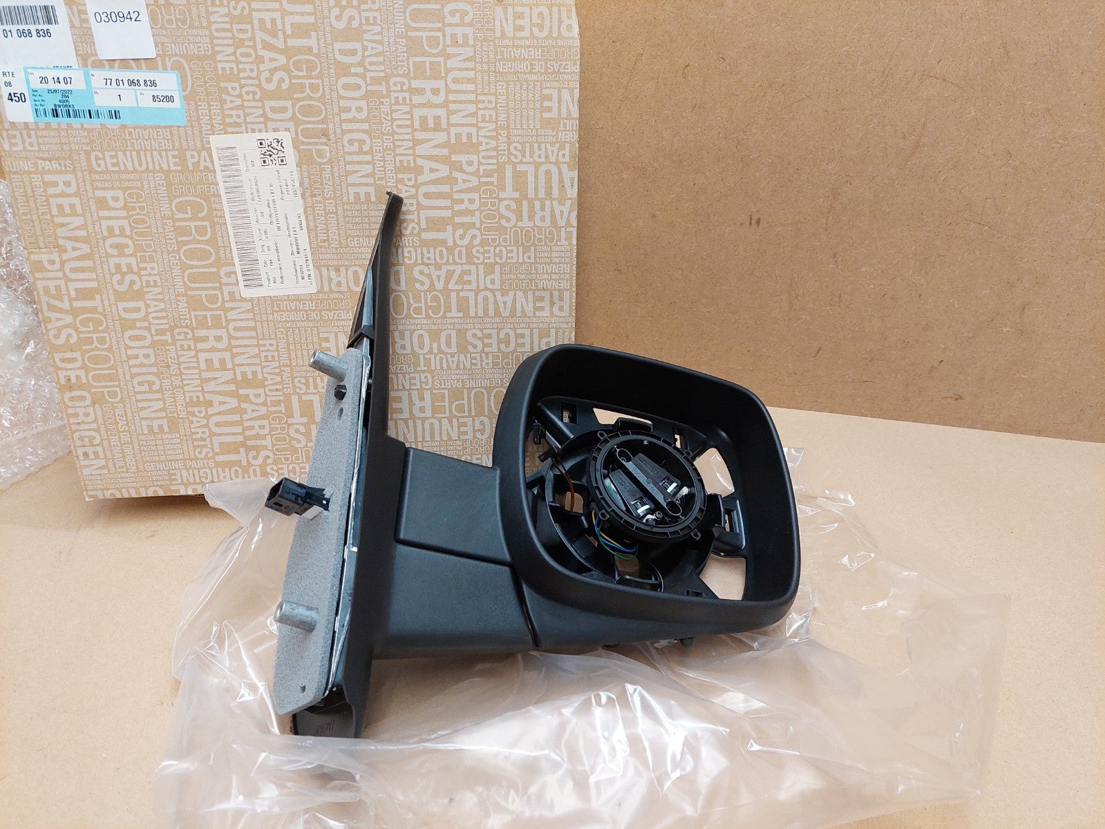 Renault Kangoo Mk2 Right Wing Mirror 2013-2021 7701068836 Genuine NEW