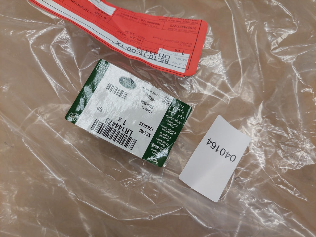 Land Rover Defender 90 110 130 Tail Lamp Panel LR144473 Genuine NEW