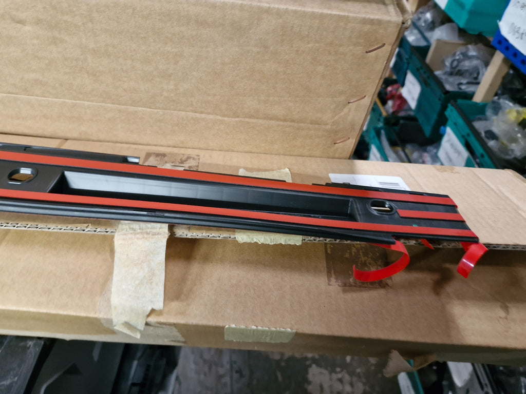 Audi Ai Sportback 8X Left Side Skirt Bracket 2010-2018 8X0854535 Genuine NEW