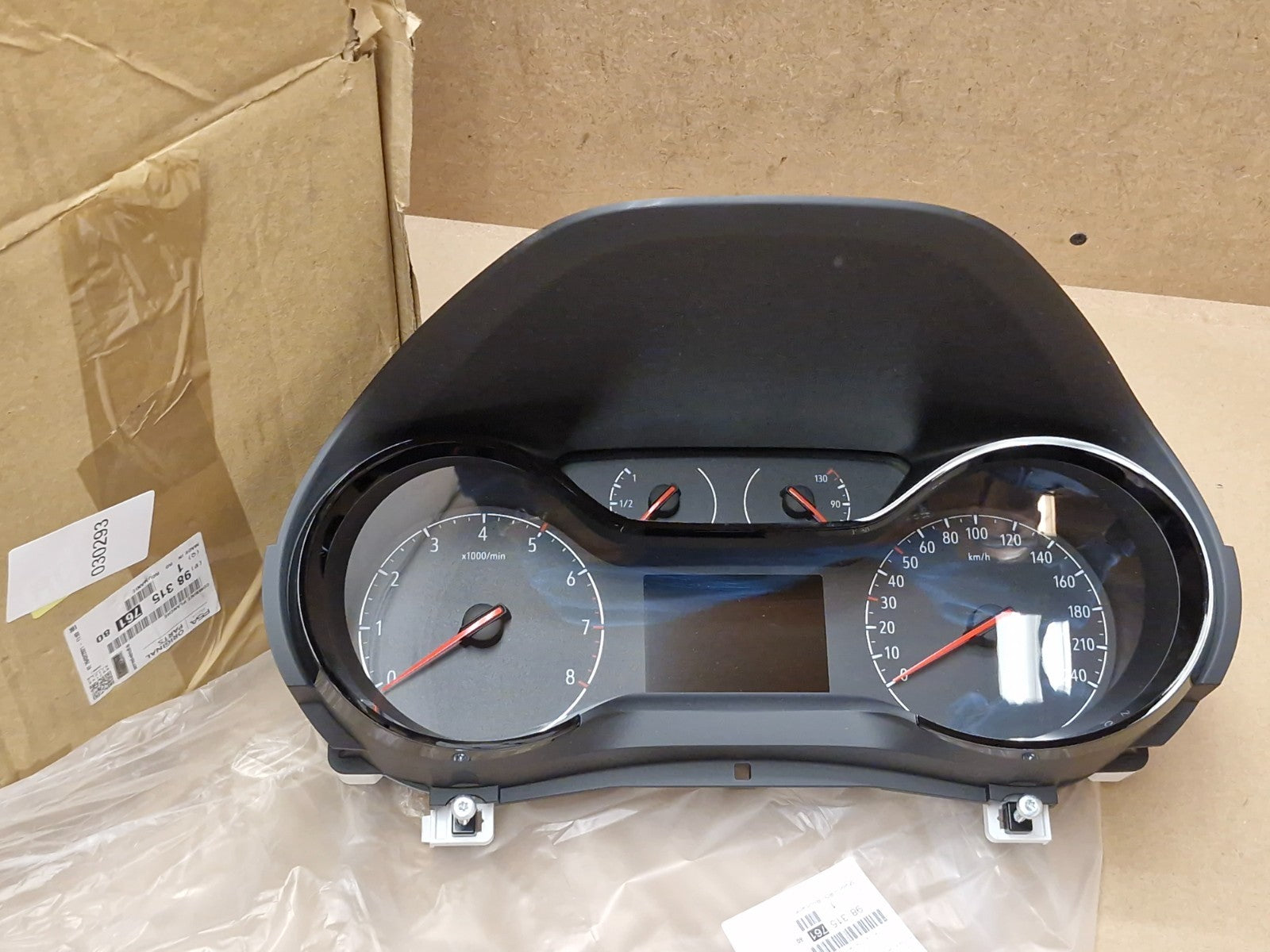 Vauxhall Corsa F Speedometer Instrument Cluster 9831576180 Genuine NEW