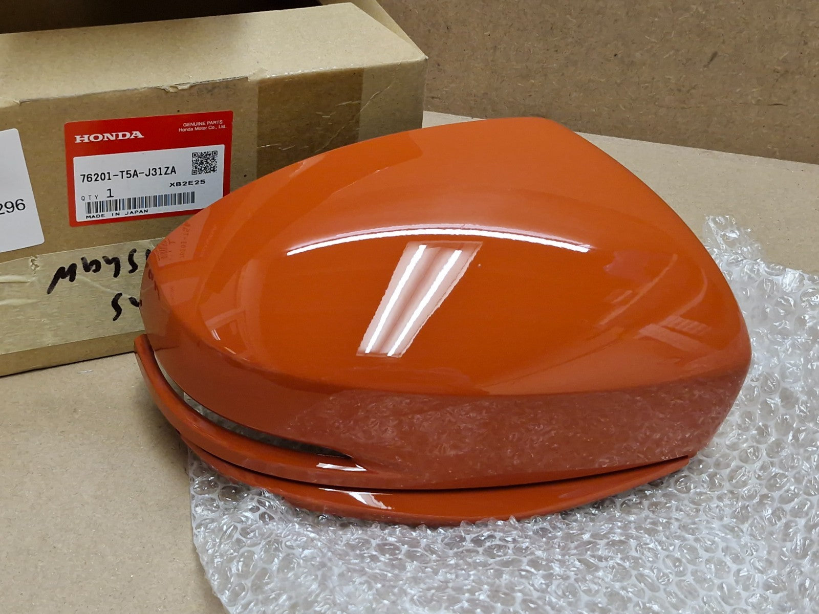 Honda Jazz DS 15-21 Right Door Mirror Cover Cap 76201-T5A-J31ZA Orange Genuine