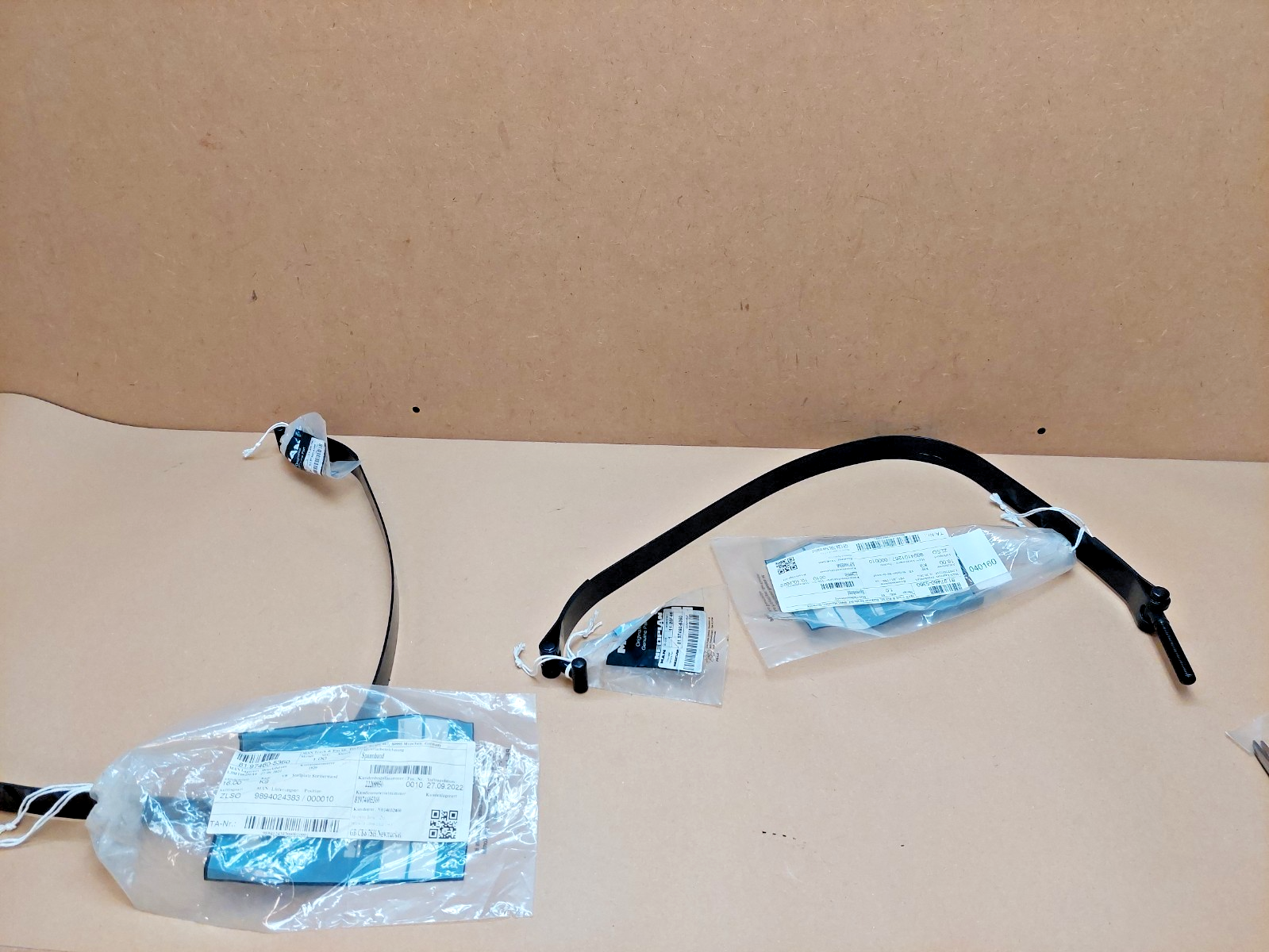 MAN Fastening Strap Pair 81.97460-5360 81974605360 Genuine NEW