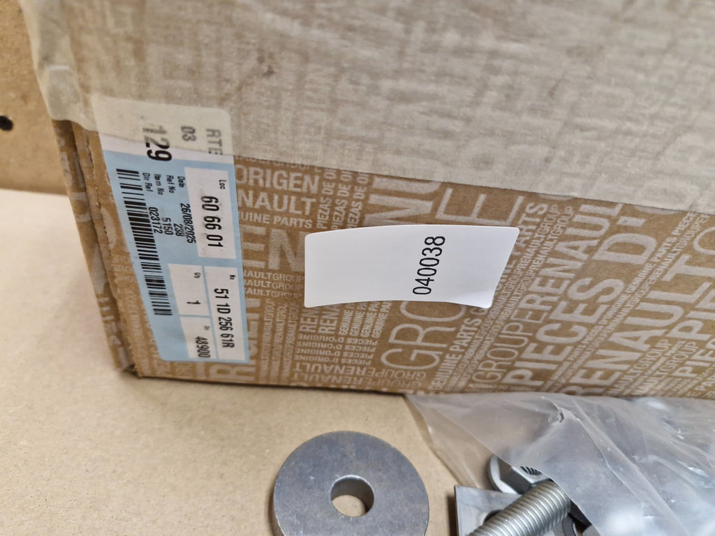 Dacia Genuine Swan Neck Hitch Screw Kit Tow Bar Trailer Coupling Duster MK3