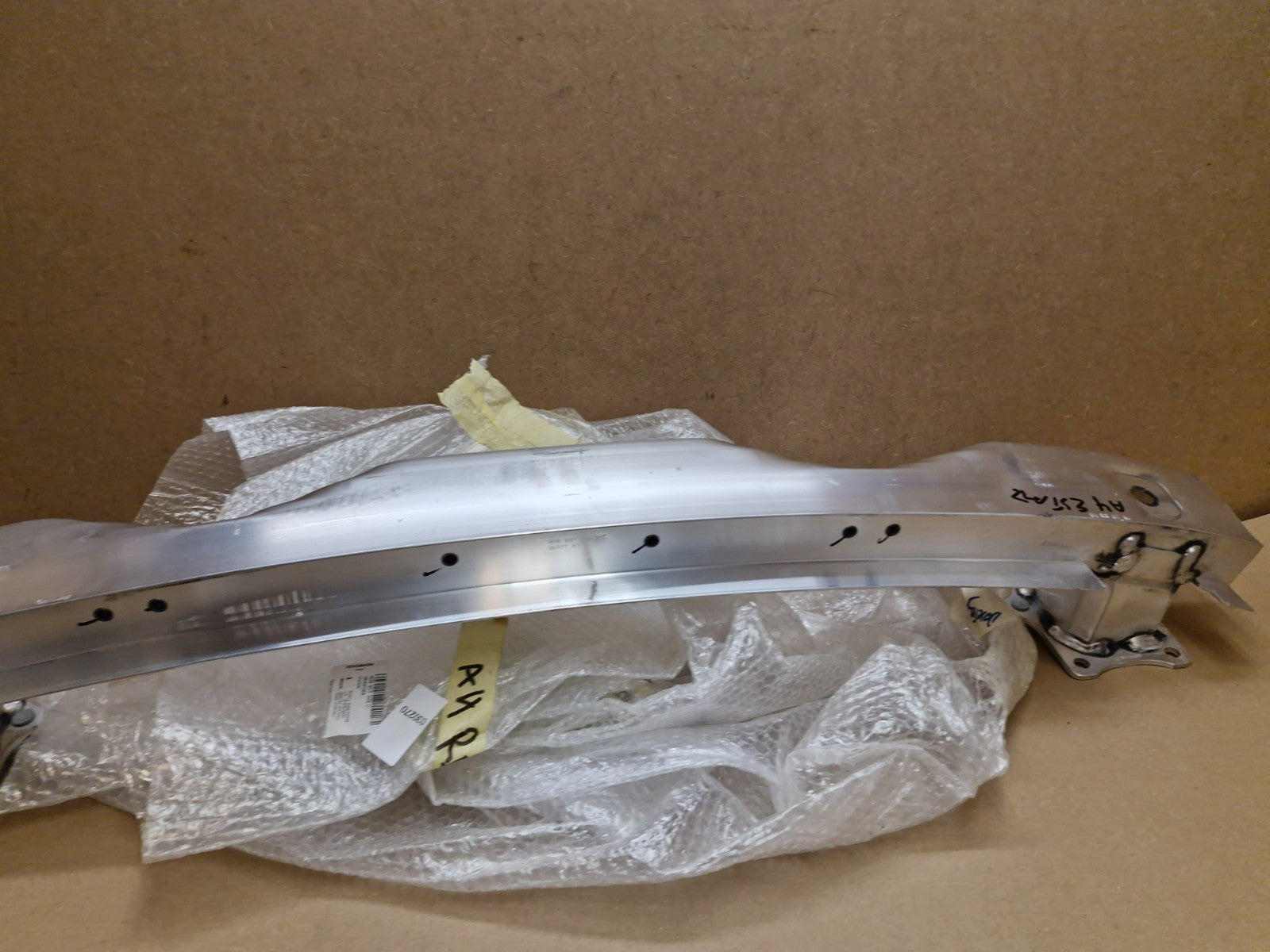 AUDI A7 Sportback 4G8 Rear Crash Reinforcement Bar 4G8807309C Genuine NEW