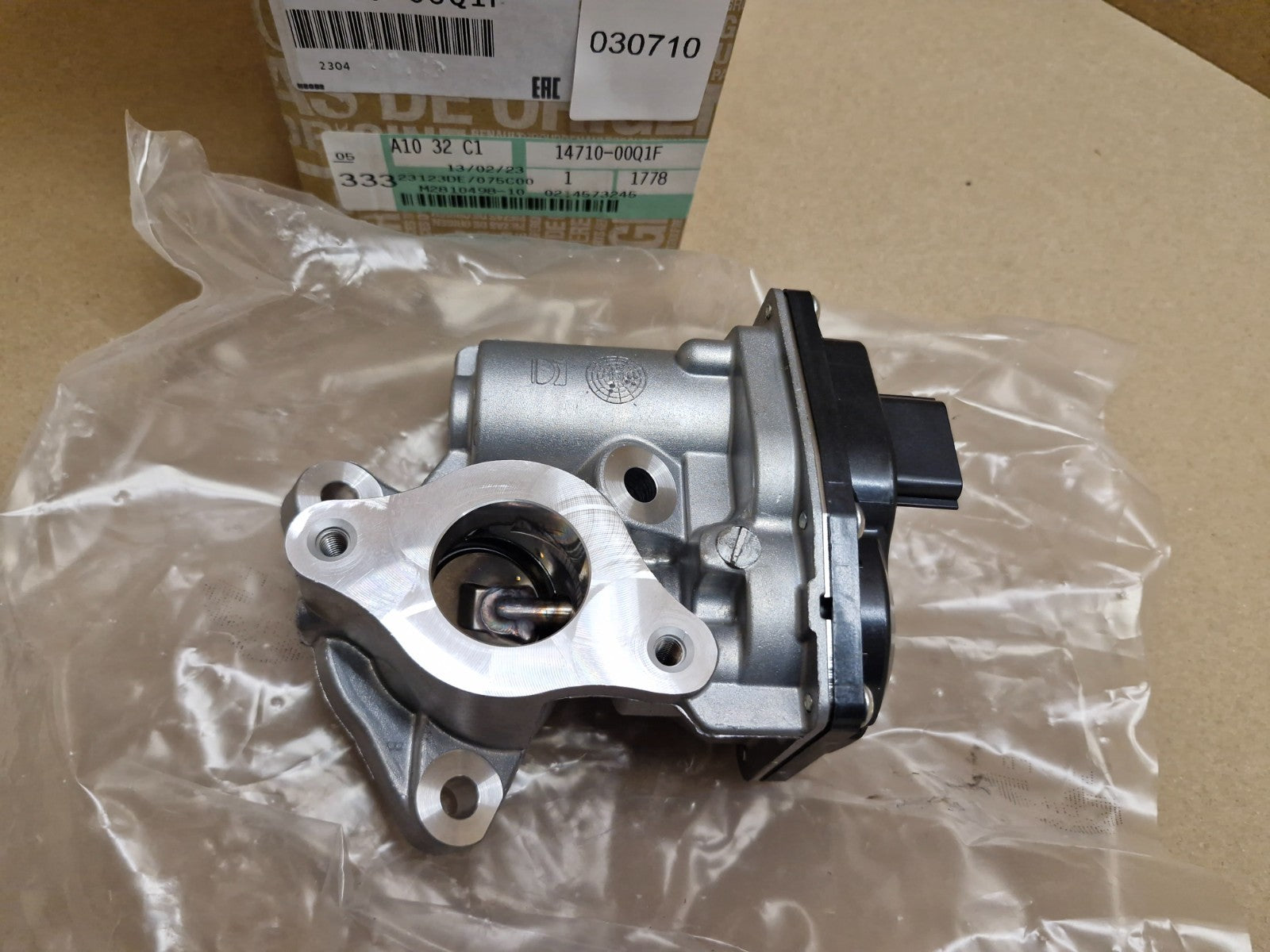 Nissan Juke F15 Micra K14 EGR Valve 1.5 dCi 1471000Q1F Genuine NEW