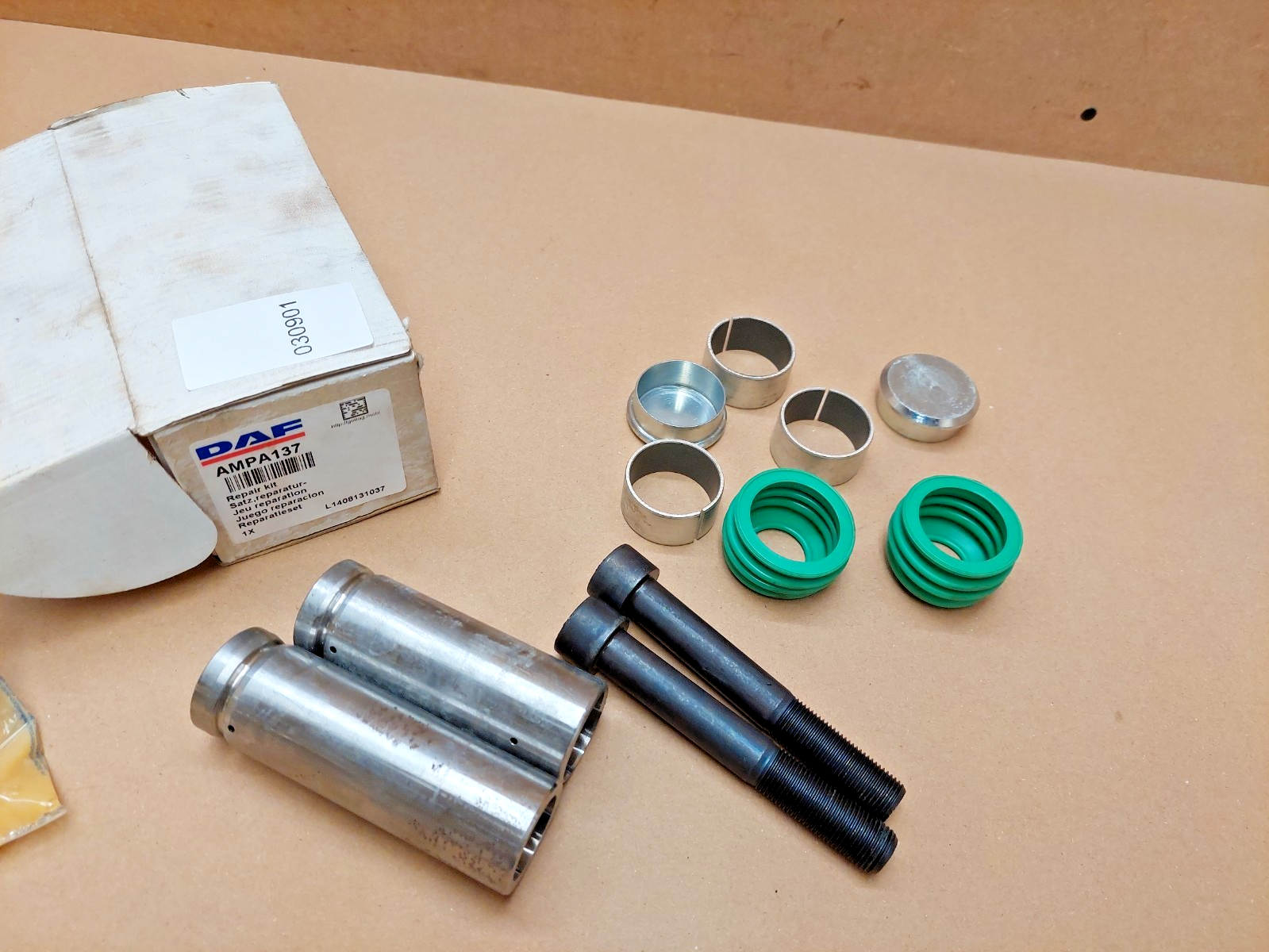 DAF Brake Caliper Pin Repair Kit AMPA137 Genuine NEW 12999551VT