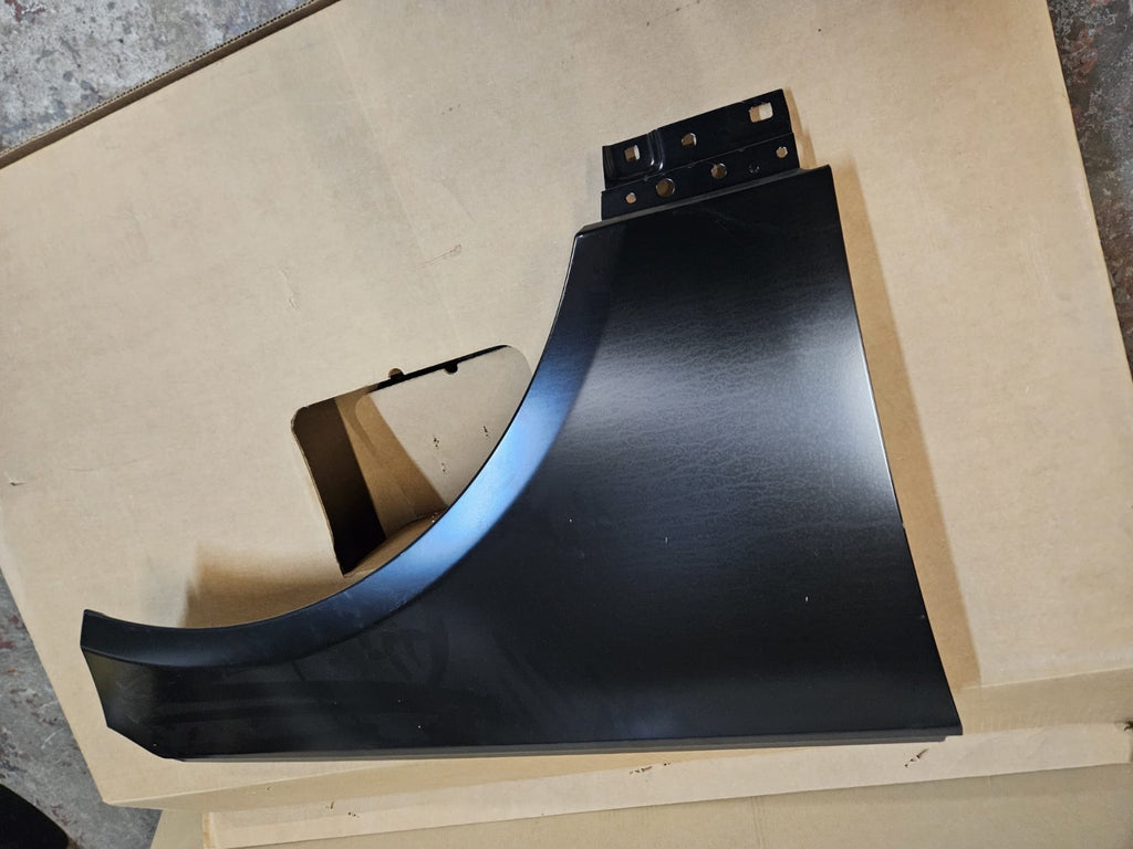 Land Rover Ranger Rover L405 Front Right Wing 2013-2022 LR061808 Genuine