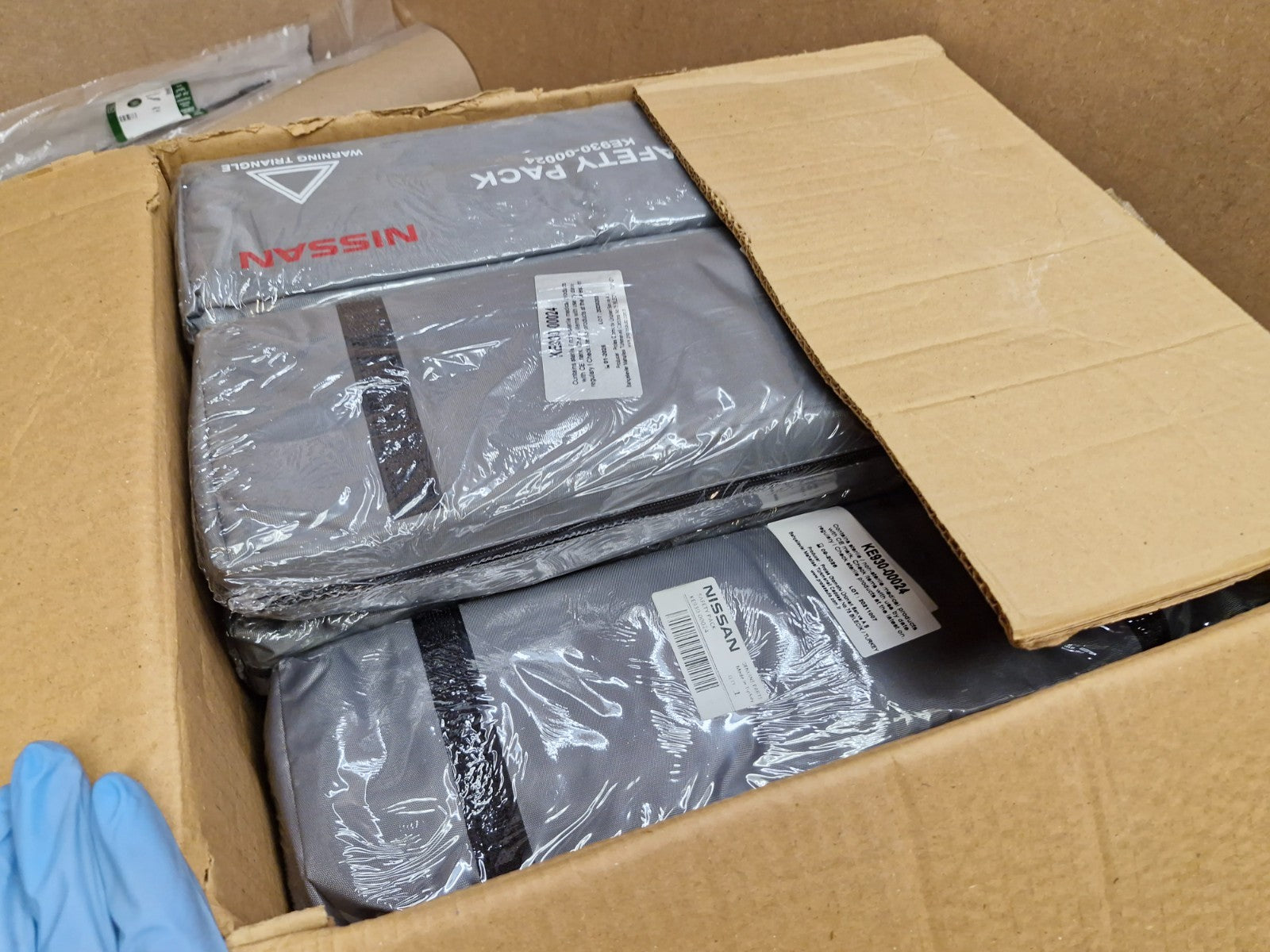 Nissan Warning Triangle First Aid Safety Pack X12  KE93000024 Genuine Bulk NEW