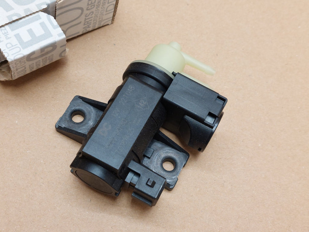 Renault 1.6 dCi Turbo Boost Solenoid valve 95517930 Genuine Duster Clio Trafic