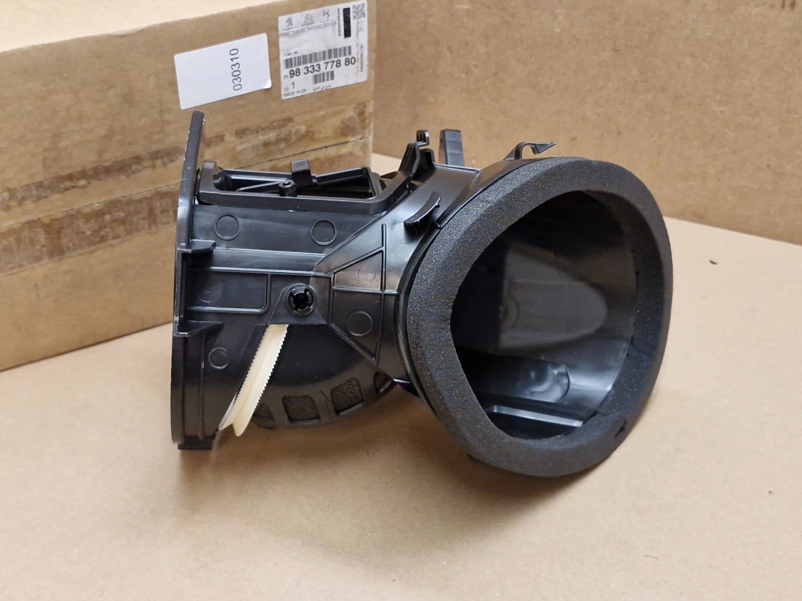 PEUGEOT 208 MK2 P21 Heater Air Channel 9833377880 New Genuine