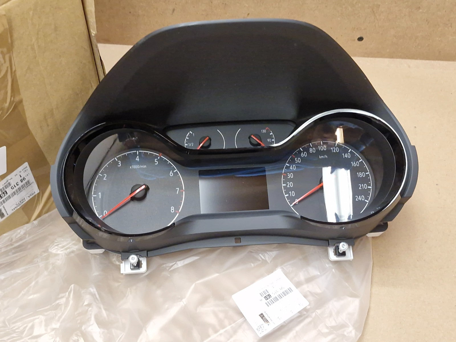 Vauxhall Corsa F Speedometer Instrument Cluster 9831576180 Genuine NEW