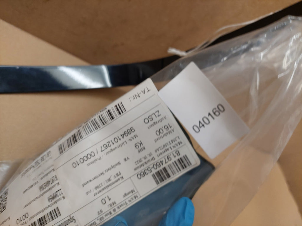 MAN Fastening Strap Pair 81.97460-5360 81974605360 Genuine NEW