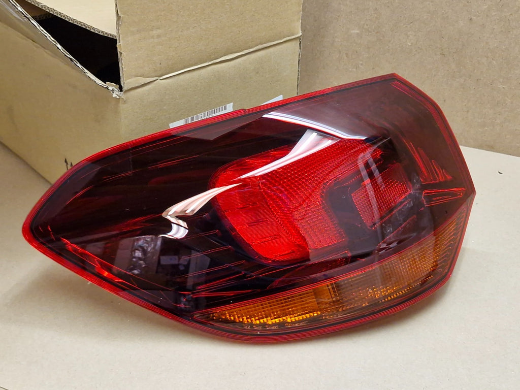 Vauxhall Astra J Rear Left Passenger Taillight 2009-2018 13314052 Genuine NEW