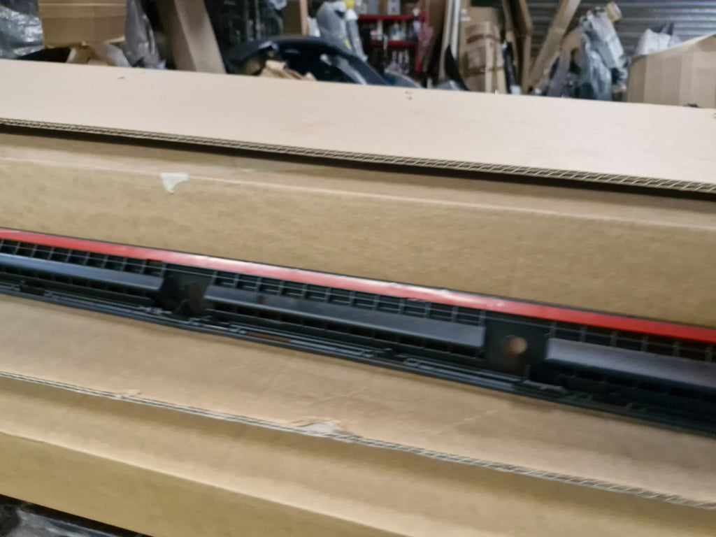 Audi Ai Sportback 8X Left Side Skirt Bracket 2010-2018 8X0854535 Genuine NEW