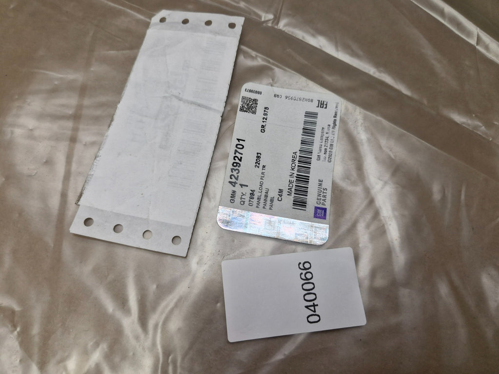 Vauxhall Viva  Rear Boot Carpet 5dr Hatch 2016-On 42392701 Genuine NEW Opel Karl