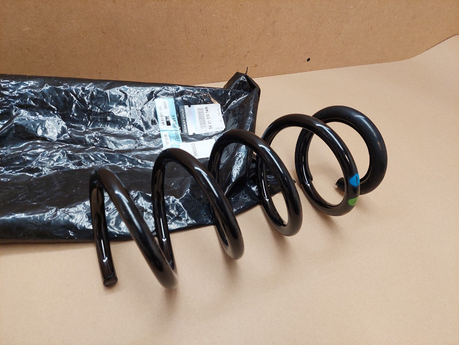 Renault Trafic Mk3 Front Coil Spring 1.6 dCi 2015-on 540101014R Genuine NEW