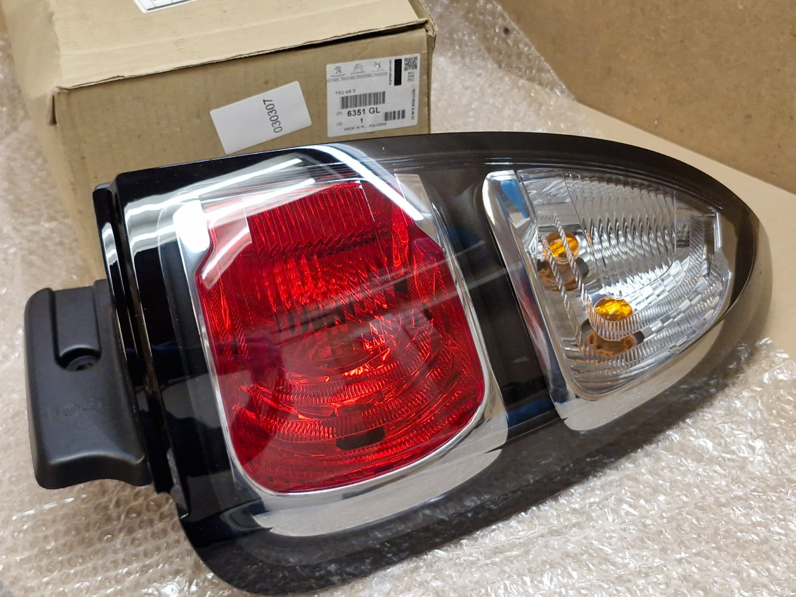 Citroen C3 Picasso Rear Right Taillight SH Mk1 6351GL Genuine NEW