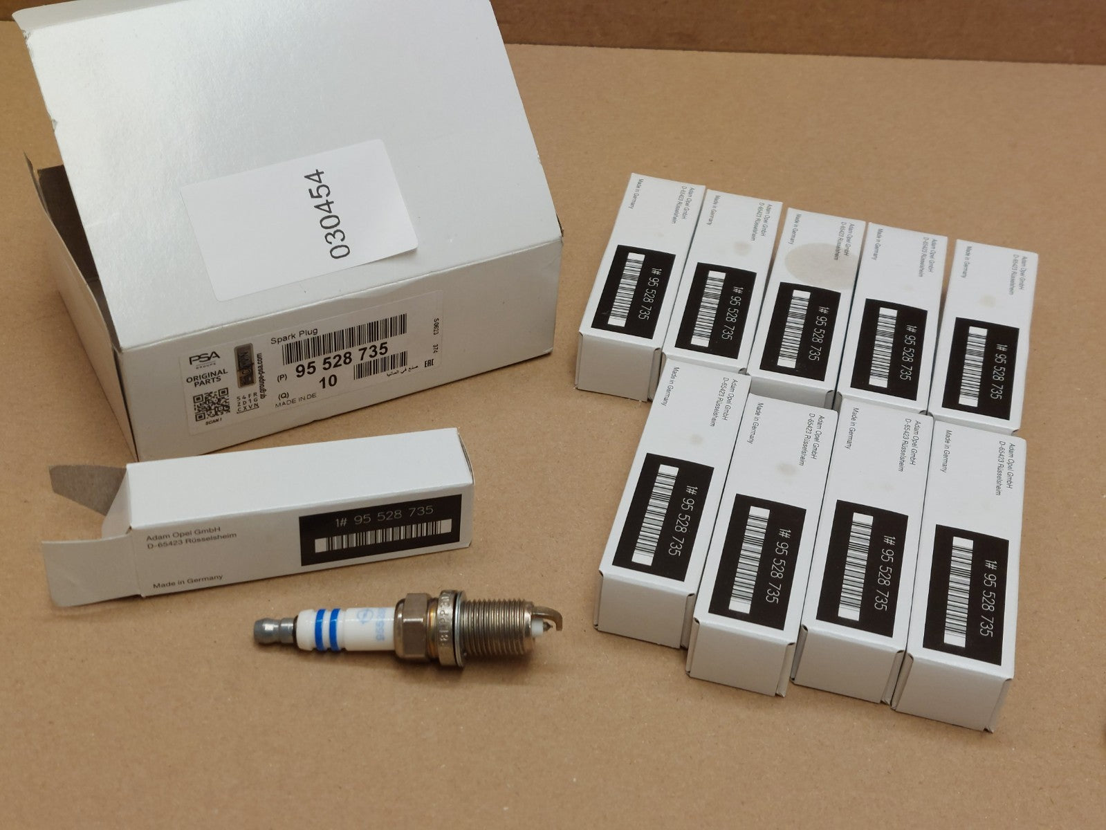 Vauxhall Adam Spark Plug X10 1.2 1.4 2013-2019 95528735 Genuine NEW