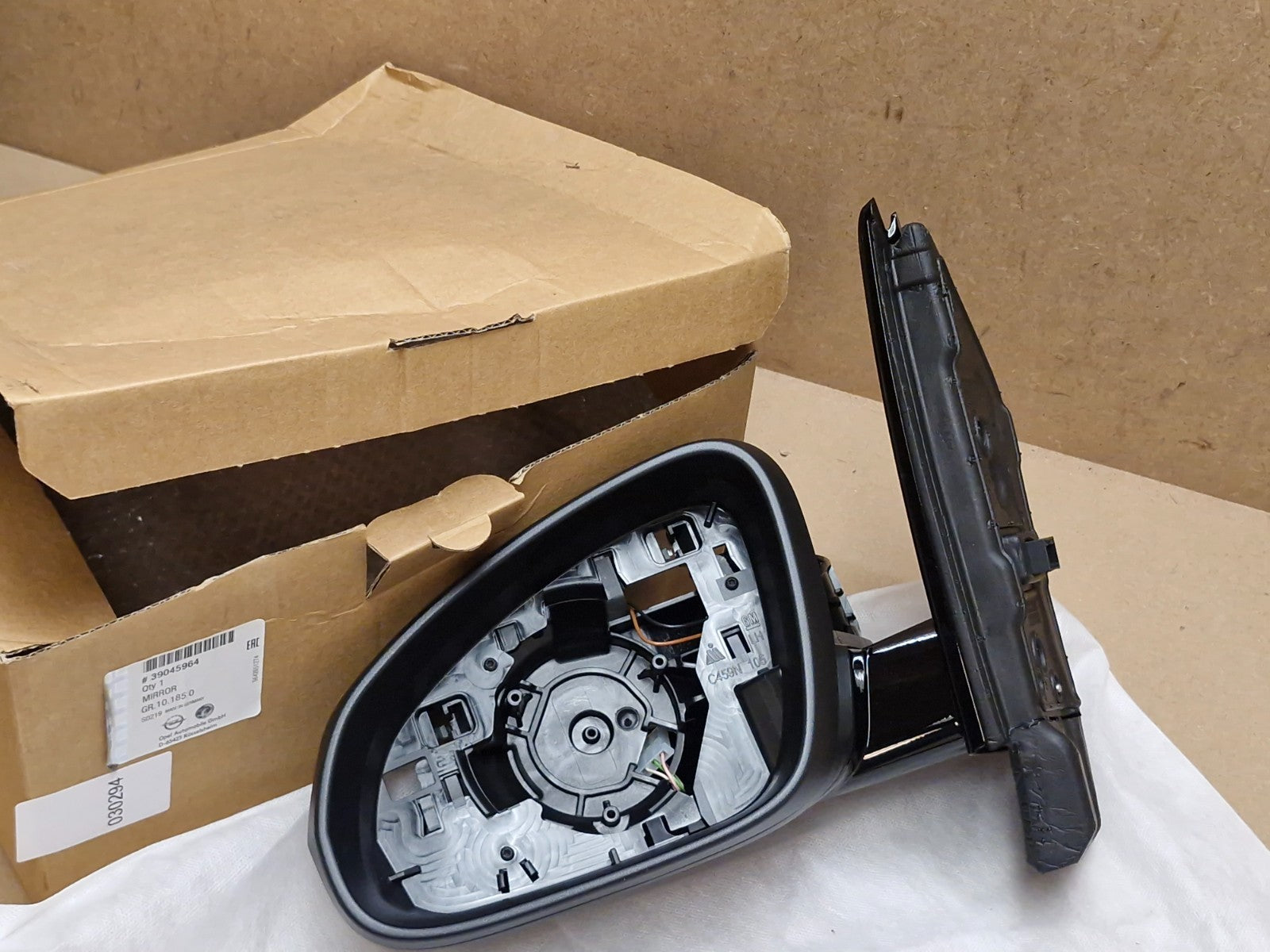 Vauxhall Adam  Mk1 N/S Passenger Door Wing Mirror 3dr 12-18 39045964 Genuine NEW