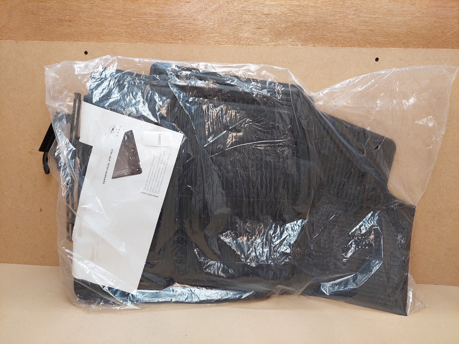 Vauxhall Grandland Floor Carpet Mat Set Electric / Plug In Hybrid  1693491980