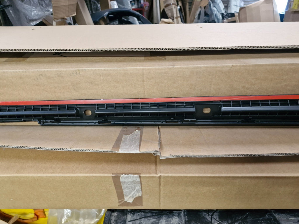 Audi Ai Sportback 8X Left Side Skirt Bracket 2010-2018 8X0854535 Genuine NEW