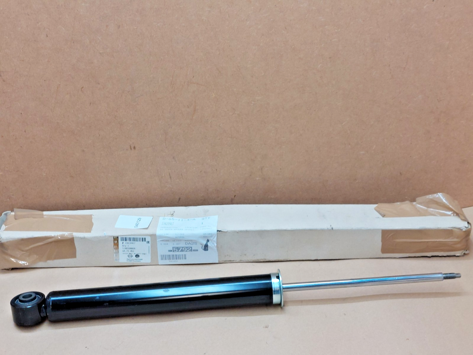 Vauxhall Zafira C Rear Shock Absorber 2013-on 13419907 Genuine NEW