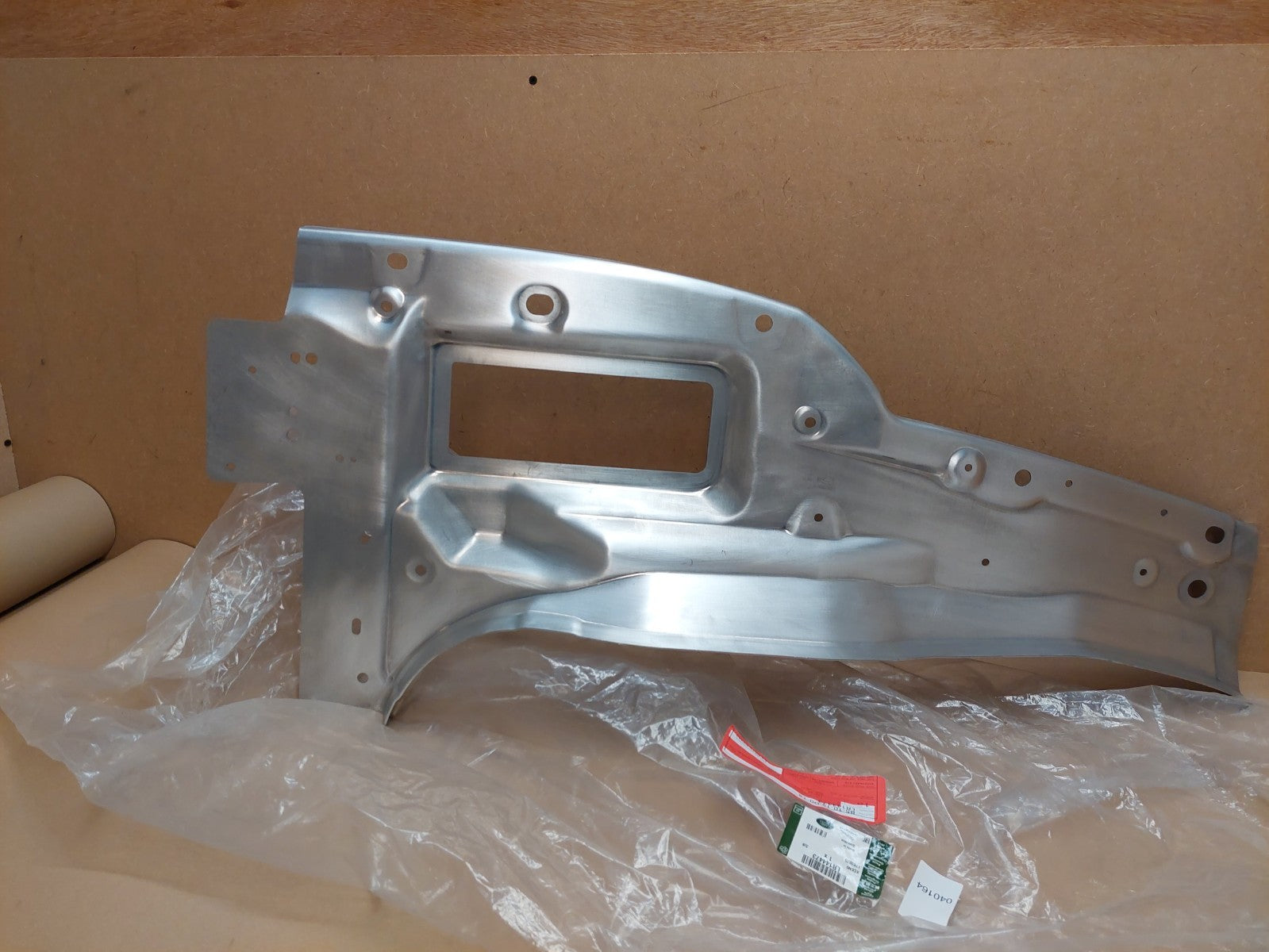 Land Rover Defender 90 110 130 Tail Lamp Panel LR144473 Genuine NEW