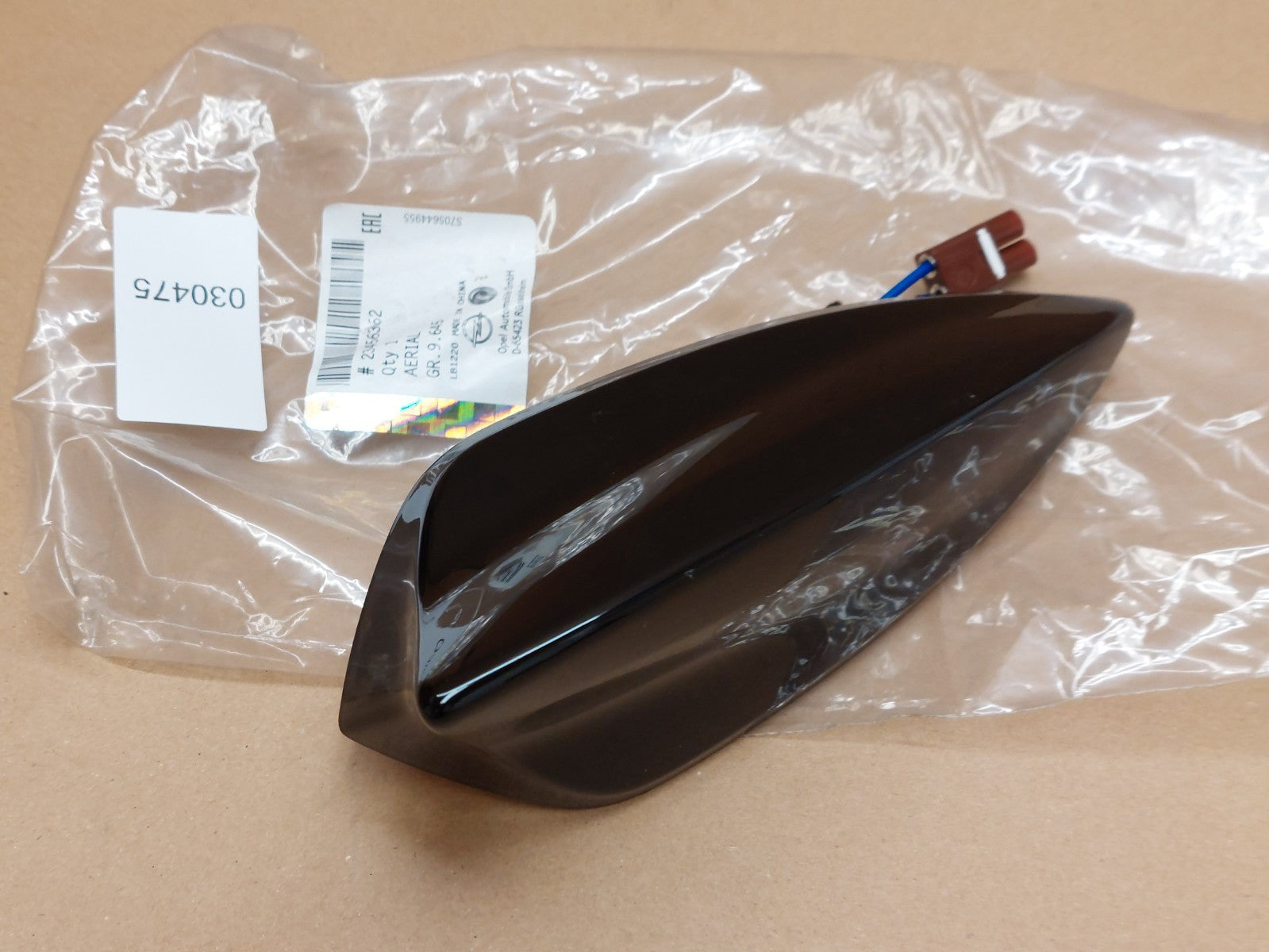 Vauxhall Astra J Shark Fin Aerial Base GTC 23456362 Genuine NEW BLACK OEM